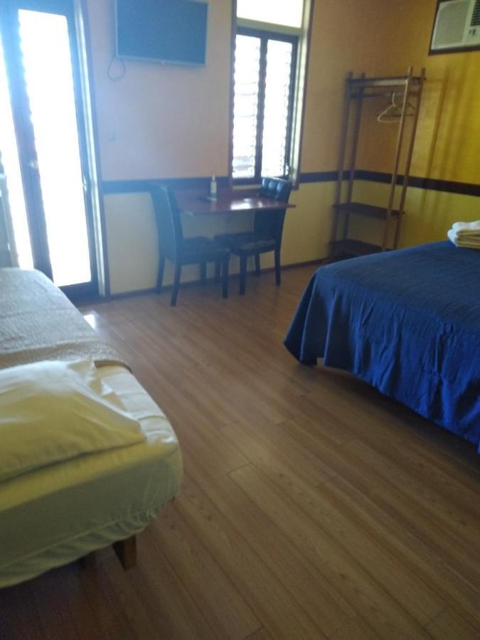 The Lighthouse At Casa Max Hotel Bocas Town Bagian luar foto