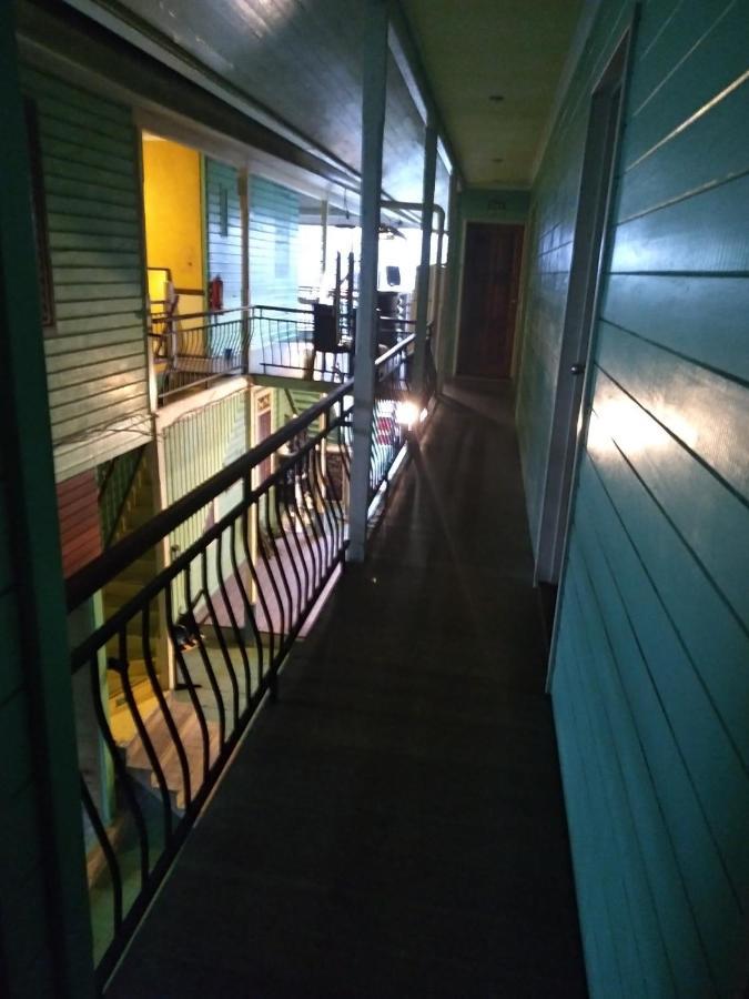 The Lighthouse At Casa Max Hotel Bocas Town Bagian luar foto